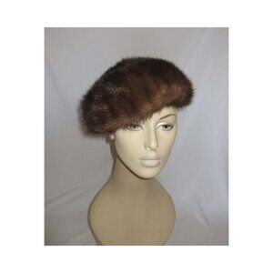 Vintage 1950's Elizabeth Strawbridge Clothier Brown Mink Fur Tilted Pillbox Hat